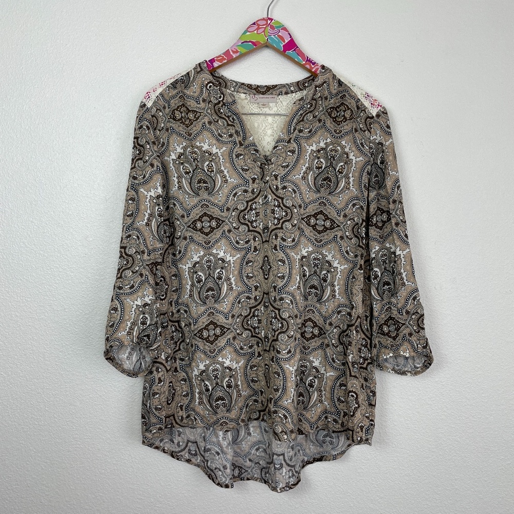 Dress Barn blouse size L // 21